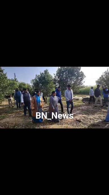 राज्य सरकार के अधिकारियों ने जानी खेतों में पहुँच कर बागवानी की जानकारी