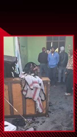 सरधना: ईदगाह रोड पर अज्ञात कारण से घर की ऊपरी मंजिल में लगी आग, हजारों रुपए का सामान जलकर हुआ राख, बमुश्किल पाया गया आग पर काबू