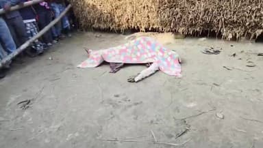 চাঁচল ২: রহস্যজনক মৃত্যু না পরিকল্পিত খুন? চাঁচলে যুবকের দেহ উদ্ধারে তীব্র উত্তেজনা