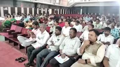 ಕೊಪ್ಪಳ: ಆಧಾರ ಸೇವಾ ಕೇಂದ್ರದ ಅಧಿಕಾರಿಗಳಿಗೆ ನಗರದಲ್ಲಿ ಒಂದು ದಿನದ ತರಬೇತಿ ಕಾರ್ಯಕ್ರಮ ಯಶಸ್ವಿ