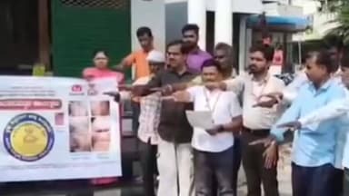 ಕೊಪ್ಪಳ: ನಗರದ ತೇಗ್ಗಿನ ಕೇರಾ ಓಣಿಯಲ್ಲಿ ಉಚಿತ ಎಕ್ಸರೇ ಕ್ಯಾಂಪ್; ಕುಷ್ಟರೋಗ ಮುಕ್ತ ಭಾರತ ಕುರಿತು ಪ್ರತಿಜ್ಞೆ ವಿಧಿ ಬೋಧನೆ