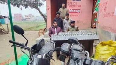 सोनबरसा: भूतही थाना क्षेत्र में बड़ी कार्रवाई, 175 लीटर नेपाली सौंफी शराब के साथ दो तस्कर गिरफ्तार