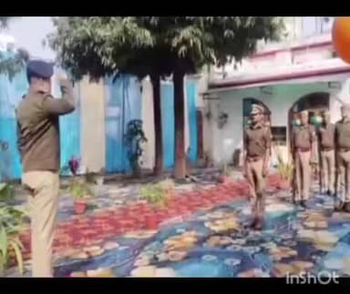 गोला गोकरणनाथ: थाना गोला का आईजी किरण ने किया निरीक्षण, दिए निर्देश, साइबर अपराध पर त्वरित कार्रवाई और पैसा वापस दिलाना प्राथमिकता