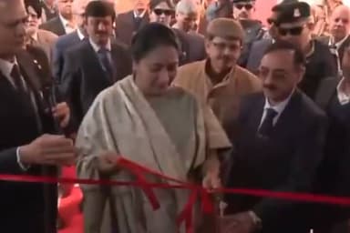 सिविल लाइन्स: सीएम रेखा गुप्ता ने दिल्ली मेट्रो के एक नए इलेक्ट्रिक रिसीविंग सब स्टेशन का उद्घाटन किया