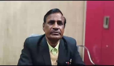 नवाबगंज: सपा के अधिवक्ता सभा के राष्ट्रीय महासचिव ने हफीज भारती के मुस्लिम समुदाय पर भेदभाव को लेकर सपा नेताओं पर दी प्रतिक्रिया