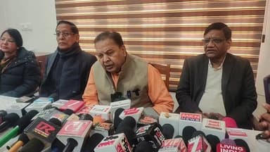 भिवानी के वैश्य मॉडल सीनियर सेकेंडरी स्कूल में पत्रकार वार्ता लाइव #live #bhiwani #viral #bhiwaninews #viralvideo