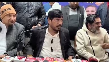 #ट्रंप अभी नाराज हैं परंतु #मोदी जी के अच्छे #दोस्त केंद्रीय राज्य #मंत्री रामदास #अठावले
#todaymirzapur
#inmirzapur ...