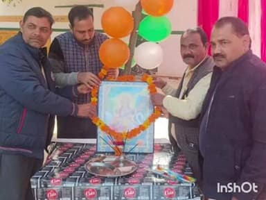 जलालपुर: प्राथमिक विद्यालय नेवादा कला में शिक्षा चौपाल का आयोजन, बच्चों की उपस्थिति व गुणवत्ता पर चर्चा, टीएलएम प्रदर्शनी भी लगी