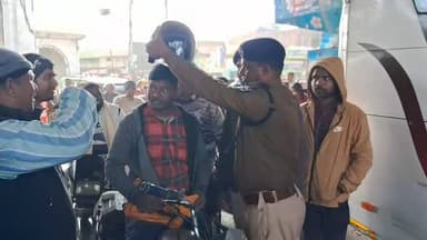 सड़क सुरक्षा माह के तहत जागरूकता अभियान...