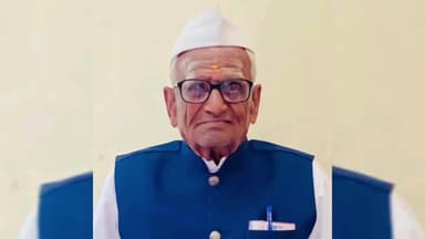 ಮಧುಗಿರಿ: ಸ್ವಾತಂತ್ರ್ಯ ಹೋರಾಟಗಾರ ಶತಾಯುಷಿ ಸಿ. ಶಂಕ್ರಪ್ಪ ನಿಧನ, ಅಂತಿಮ ದರ್ಶನ ಪಡೆದ ಶಾಸಕ ಕೆ.ಎನ್.ರಾಜಣ್ಣ