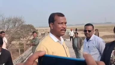 कैरो: बंडा पुल निर्माण में घटिया सामग्री पर भड़के जिला परिषद अध्यक्ष सुखदेव उरांव, गुणवत्ता सुधारने का दिया निर्देश