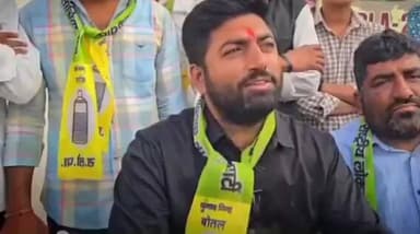 बाड़मेर: पंचायती राज चुनाव को लेकर RLP नेता थान सिंह डोली ने बाड़मेर जिला मुख्यालय पर अपनी बात रखी