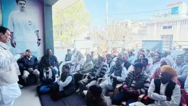 बसवा: बांदीकुई में महात्मा गांधी की पुण्यतिथि मनाई, कांग्रेस नेताओं ने दी श्रद्धांजलि और मनरेगा को लेकर केंद्र सरकार को घेरा