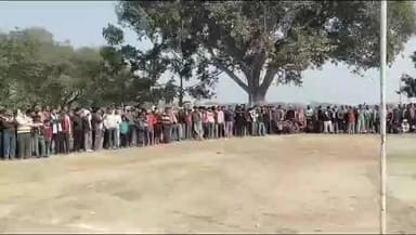 जखनिया: भुडकुंडा में जय भीखासाहेब चेतक प्रतियोगिता में घुड़सवारों की रफ्तार ने बांधा समां, अजय सिंह के घोड़े ने मारी बाजी