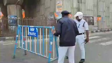 ব্যারাকপুর ১: অমিত শাহের কর্মসূচি উপলক্ষে ব্যারাকপুরে যান নিয়ন্ত্রণ করা হলো পুলিশের পক্ষ থেকে