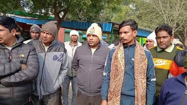 पिकअप गाड़ी ने बाइक सवार को मारी टक्कर मौके पर मौ+त...
आईएमटी चौक के पास का मामला
#RoadAccident
#bikeaccident
#PickupVe...