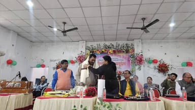 সীতাই: আদাবাড়ি মনছুর আলী উচ্চ বিদ্যালয়ের সহশিক্ষকের বিদায় সংবর্ধনা, উপস্থিত সাংসদ ও বিধায়ক