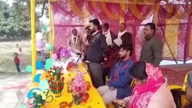 मझौलिया: कुड़िया मेला परिसर में पशु स्वास्थ्य जागरूकता शिविर, 250 मवेशियों की जांच और मुफ्त दवा वितरण