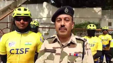 જોડિયા: CISF દ્વારા આયોજિત 'વંદે માતરમ કોસ્ટલ સાયકલોથોન' રેલી જોડિયા ખાતે આવી પહોંચતા ભવ્ય સ્વાગત કરાયું