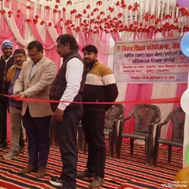 सूर्यपुरा: सूर्यपुरा और दावथ प्रखंड के कई विद्यालयों में शिक्षक सह अभिभावक संगोष्ठी का आयोजन किया गया