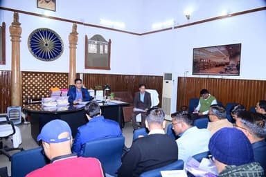 आज दिनांक-31.01.2026 को श्री सौरभ जोरवाल, जिलाधिकारी, पूर्वी चम्पारण, मोतिहारी की अध्यक्षता में मुख्यमंत्री अल्पसंख्यक व...