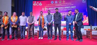 1st ऑल इंडिया फायर सर्विस स्पोर्ट्स एंड मीट 2026 का हुआ भव्य समापन।
आयुक्त खन्ना ने विजेताओं को दिए पारितोषिक, आयोजन टीम...