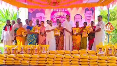 செஞ்சி: அடுக்குபாசி கிராமத்தில் துணை முதலமைச்சர் பிறந்தநாள் விழாவை முன்னிட்டு நலத்திட்டம் உதவிகள் வழங்கும் நிகழ்ச்சிகள் சட்டமன்ற உறுப்பினர் கலந்து கொண்டனர்