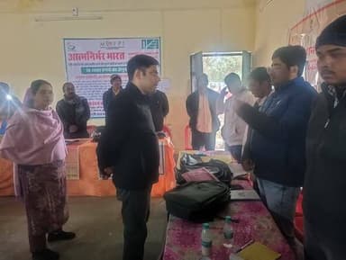 *सुशासन की प्रतिबद्धता: जिला कलेक्टर उत्सव कौशल ने किया पशु चिकित्सालय और ग्राम उत्थान शिविरों का गहन निरीक्षण*
• *मंग...