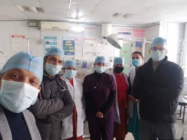 नागरिक चिकित्सालय करसोग में मोतियाबिंद ऑपरेशन का तीन दिवसीय शिविर संपन्न, शिविर में कुल 48 सफल ऑपरेशन किए गए
https://e...