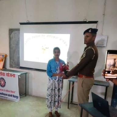 🌿 राष्ट्रीय सेवा योजना शिविर में वन्य जीवन संरक्षण पर चर्चा
📍 ग्राम ठाड़पाथर, सूरजपुर | 31 जनवरी 2026
शासकीय नवीन महाविद...