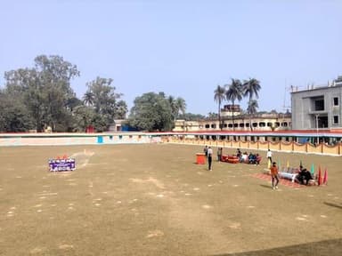 ठाकुरगंज के ऐतिहासिक गांधी मैदान में न्यू ईयर चैलेंजर ट्रॉफी 2026 का आयोजन