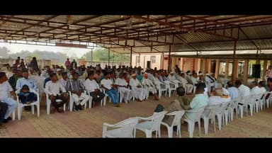 સંજેલી: સંજેલીના વસવાડી વાસિયાધામ ખાતે આદિવાસી સમાજ સુધારણા મીટીંગ યોજાઈ