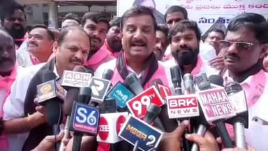 సిద్దిపేట అర్బన్: మాజీ సీఎం కేసీఆర్ కు నోటీసులు ఇవ్వడం పై తెలంగాణ పల్లెలు కన్నీరు పెడుతున్నాయి: ఎమ్మెల్యే కొత్త ప్రభాకర్ రెడ్డి