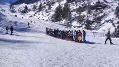 जोशीमठ: औली में चल रहा स्की प्रशिक्षण, कार्निवाल के साथ नेशनल गेम्स का होगा आयोजन; तिथि की जल्द होगी घोषणा