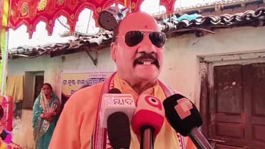 ଖରିଆର: ଦମାପଲା ଗ୍ରାମରେ ଶ୍ରୀକୃଷ୍ଣ ଲୀଳାର ଶତବାର୍ଷିକ ଉତ୍ସବ ପାଳିତ; ପ୍ରତିକ୍ରିୟା ରଖିଲେ ସଭାପତି