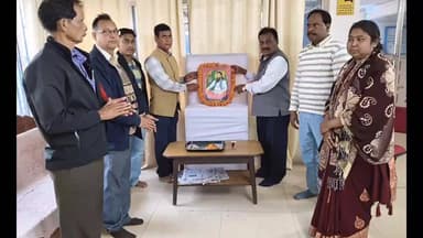 नोआमुंडी: नोवामुंडी कॉलेज में संत रविदास जयंती पर श्रद्धापूर्ण कार्यक्रम आयोजित