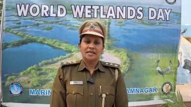 જામનગર: ખીજડીયા પક્ષી અભયારણ્ય રામસર સાઈટ ખાતે આજે "વિશ્વ જલપ્લાવિત દિવસ" ઉજવણી કરવામાં આવી