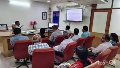 વઘઇ: તાલુકા વિકાસ અધિકારીની અધ્યક્ષ સ્થાને બેઠક યોજાઈ યોજનાઓનું રીવ્યુ કરવામાં આવ્યું