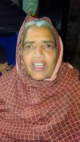 गीत गाने वाली मेरी दादी
@#####