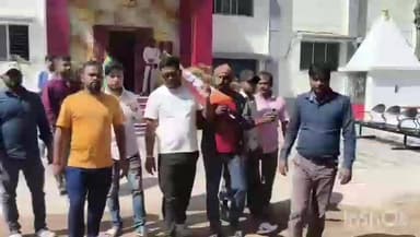 পান্ডুয়া: পান্ডুয়ায় বিজেপির দলীয় পতাকা ছেড়ার অভিযোগ তৃণমূলের বিরুদ্ধে, অভিযোগ অস্বীকার তৃণমূলের