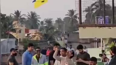 মুর্শিদাবাদ জিয়াগঞ্জ: জিয়াগঞ্জে অরিজিৎ সিং এর বাড়িতে বলিউডের সুপারস্টার আমির খান,নতুন জুটি বাঁধতে চলেছে অরিজিত ও আমির? জল্পনা তুঙ্গে