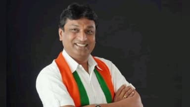 મેંદરડા: સી.એચ.સી મેંદરડાના બિલ્ડીંગ બાબતે રજૂઆત કરતા જિલ્લા પંચાયતના પ્રમુખ