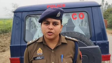 #बांदा चार पहिया वाहन से युवकों द्वारा स्टंट करने को लेकर पुलिस द्वारा की गई कार्यवाही के संबंध में क्षेत्राधिकारी याता...