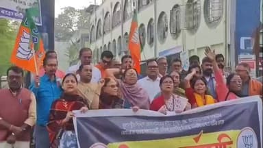 ধূপগুড়ি: ধর্মের ভিত্তিতে নাম বাদ দেওয়ার অভিযোগ, জলপাইগুড়ি DM দফতরে তালা মেরে দেওয়ার হুমকি দিলেন বিজেপি নেতা বাপি গোস্বামী