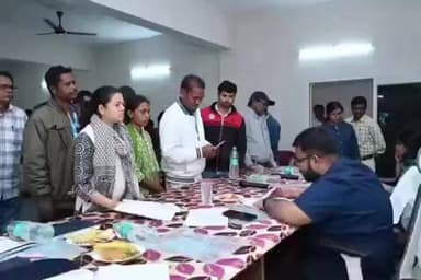 ସୁନ୍ଦରଗଡ ସହର: ସବଡେଗା ବ୍ଲକ ଅଫିସ୍ ପରିସରରେ ଜିଲ୍ଲା ପ୍ରଶାସନ ପକ୍ଷରୁ ଯୁଗ୍ମ ଜନ ଶୁଣାଣି କାର୍ଯ୍ୟକ୍ରମ ଅନୁଷ୍ଠିତ ହୋଇଯାଇଛି