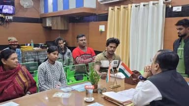 বজবজ ২: বজবজ দুই নম্বর ব্লকের বিভিন্ন এলাকার সাধারণ মানুষদের সমস্যা সমাধানের জন্য আলোচনা সভা করলেন পঞ্চায়েত সমিতির সভাপতি।