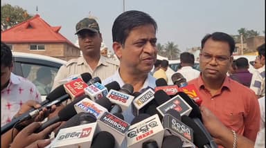 ବିଞ୍ଝାରପୁର: ସେବାୟତ ମା ବିରଜା ମନ୍ଦିର ଭିତରକୁ ପ୍ରବେଶ ସମସ୍ୟାକୁ ନେଇ ପତିକ୍ରିୟା ରଖିଲେ ଜିଲ୍ଲାପାଳ ଅମ୍ବର କୁମାର କର