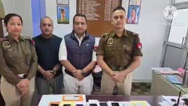 পশ্চিম যোৰহাট: সদৰ আৰক্ষীয়ে ভিন্ন স্থানৰ পৰা উদ্ধাৰ কৰে ২২ টা মবাইল ফোন