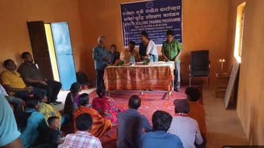 କେନ୍ଦୁଝର ସହର: କେନ୍ଦୁଝର ପାହଲାଡ଼ା ସ୍ଥିତ ଠାରେ ପ୍ରଶିକ୍ଷଣ କାର୍ଯ୍ୟକ୍ରମ ଅନୁଷ୍ଠିତ