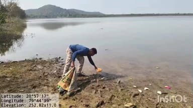 पवनी: भिवंखिडकी तलावाने घेतला मोकळा श्वास: जागतिक पाणथळ दिनी अड्याळ वनविभागाची स्वच्छता मोहीम